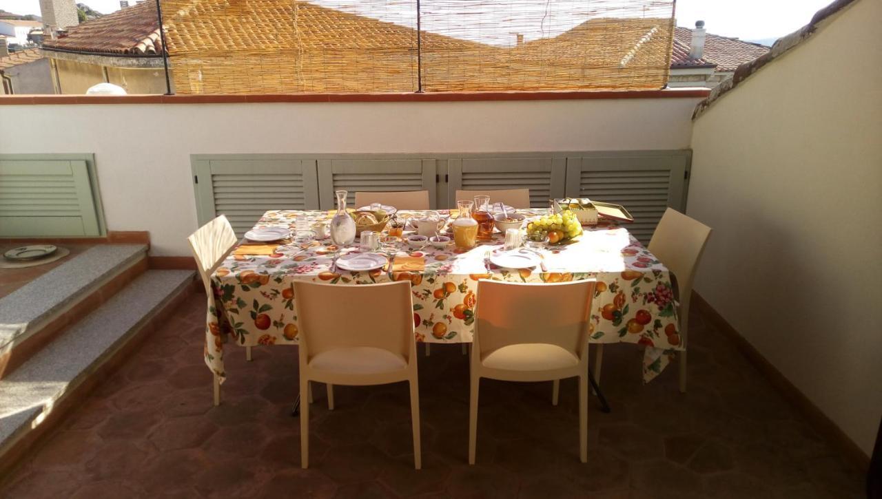 Locanda Li Manni Aggius Exterior photo
